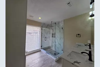 16406 Brook Forest Drive, Houston, TX 77059 - Photo 27