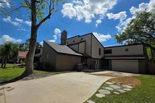 16406 Brook Forest Dr, Houston, TX 77059 - Photo 5