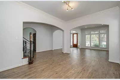 13514 Broadmeadow Lane, Houston, TX 77077 - Photo 7
