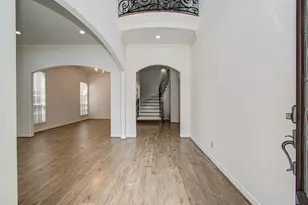 13514 Broadmeadow Ln, Houston, TX 77077 - Photo 5