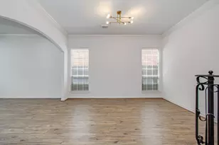 13514 Broadmeadow Ln, Houston, TX 77077 - Photo 9