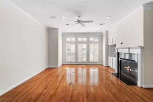 2150 Bancroft St, Houston, TX 77027 - Photo 3
