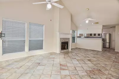 131 Oak Road, Clear Lake Shores, TX 77565 - Photo 9