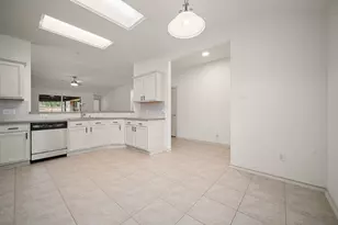 13410 Baron Hill Ln, Rosharon, TX 77583 - Photo 15