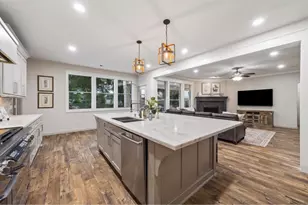 7710 Stone Arbor Dr, Sugar Land, TX 77479 - Photo 13