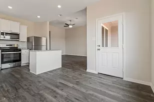 680 Rusted Spur Wy, Waller, TX 77484 - Photo 11