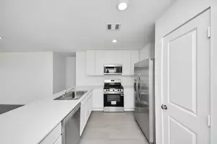 7611 Barcelona Springs Springs, Richmond, TX 77469 - Photo 7