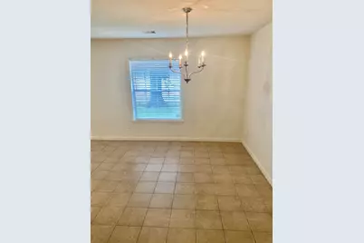 512 Wilmington Drive, Bellaire, TX 77401 - Photo 5