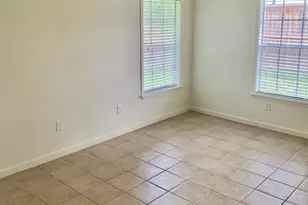 512 Wilmington Dr, Bellaire, TX 77401 - Photo 9