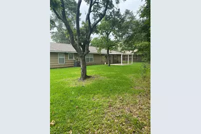512 Wilmington Drive, Bellaire, TX 77401 - Photo 17