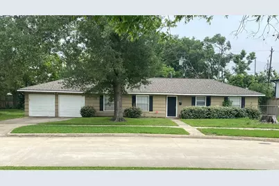 512 Wilmington Drive, Bellaire, TX 77401 - Photo 1