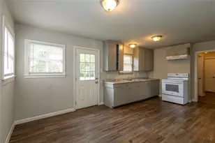 4710 El Paso St, Beaumont, TX 77703 - Photo 11