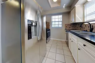 5307 Derbyshire Dr, Katy, TX 77493 - Photo 3