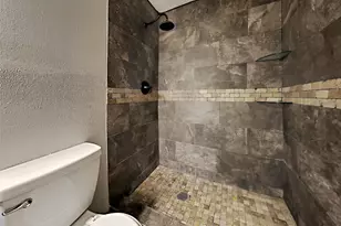 5307 Derbyshire Dr, Katy, TX 77493 - Photo 9