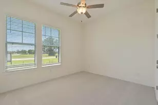 25216 Pleasant Retreat Ct, Montgomery, TX 77356 - Photo 17