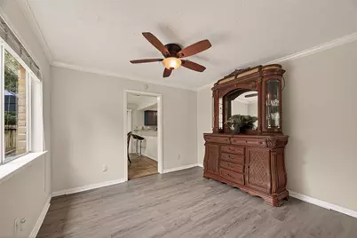 92 S Waxberry Road, Spring, TX 77381 - Photo 9