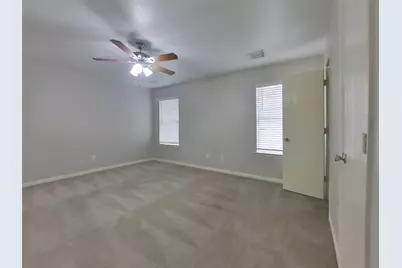 2942 Yearling Colt Court, Houston, TX 77038 - Photo 9