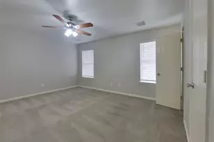 2942 Yearling Colt Ct, Houston, TX 77038 - Photo 9