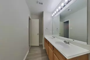 2942 Yearling Colt Ct, Houston, TX 77038 - Photo 11