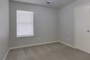 2942 Yearling Colt Ct, Houston, TX 77038 - Photo 15