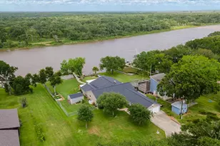 6041 Lazy Ln, Brazoria, TX 77422 - Photo 47