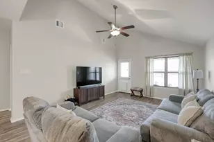 11372 Dawn Beach Ln, Conroe, TX 77304 - Photo 3