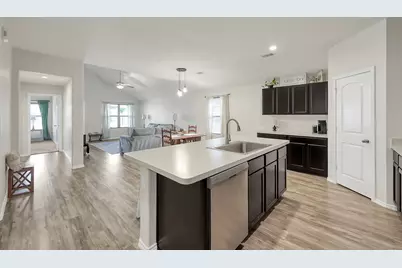 11372 Dawn Beach Lane, Conroe, TX 77304 - Photo 11