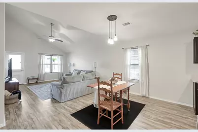 11372 Dawn Beach Lane, Conroe, TX 77304 - Photo 7