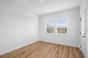663 Daniels Lk Ln, Dayton, TX 77535 - Photo 7