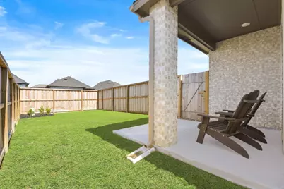 11915 S Pavillion Drive, Mont Belvieu, TX 77523 - Photo 33