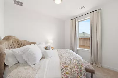 11915 S Pavillion Drive, Mont Belvieu, TX 77523 - Photo 29