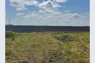 2020 Cr-49, Angleton, TX 77515 - Photo 3