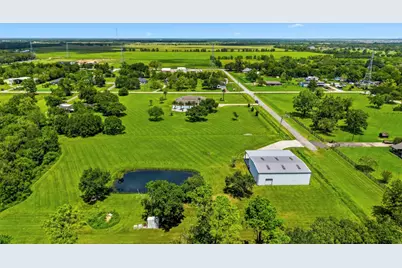 835 Hall Road, Alvin, TX 77511 - Photo 47