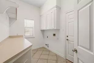 835 Hall Rd, Alvin, TX 77511 - Photo 45