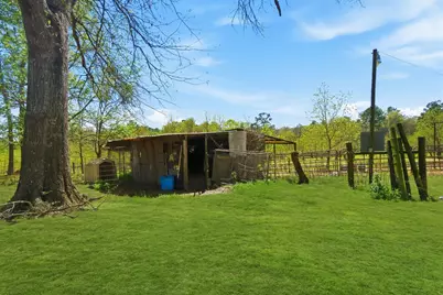 452 Ashley, Livingston, TX 77351 - Photo 23