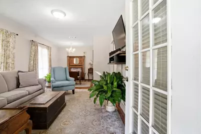 452 Ashley, Livingston, TX 77351 - Photo 3