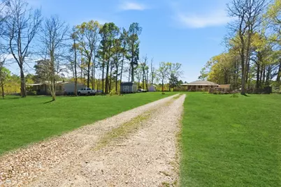 452 Ashley, Livingston, TX 77351 - Photo 27