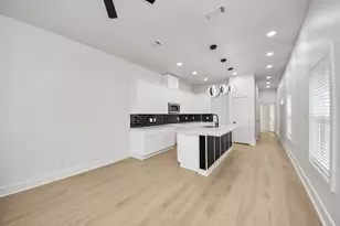 5226 Ricky St, Houston, TX 77033 - Photo 15