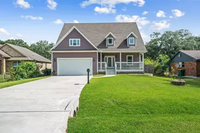 3204 McKinney Drive, La Marque, TX 77568 - Photo 1