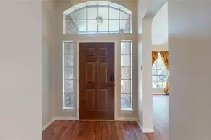 4822 Silverlake Dr, Sugar Land, TX 77479 - Photo 3