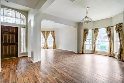 4822 Silverlake Drive, Sugar Land, TX 77479 - Photo 5