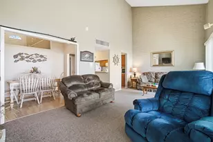 325 Carolcrest Ln, Livingston, TX 77351 - Photo 11