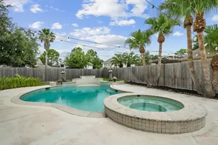2372 Autumn Mist Ct, League City, TX 77573 - Photo 17