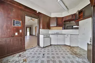 878 Granville Dr, Houston, TX 77091 - Photo 7