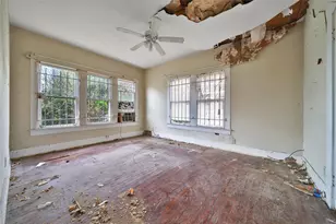 878 Granville Dr, Houston, TX 77091 - Photo 9