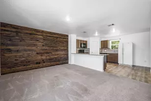 16842 Marie Vlg Dr, Conroe, TX 77306 - Photo 5