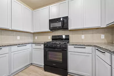 25331 Yellowbells Place, Montgomery, TX 77316 - Photo 17