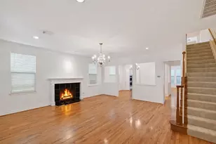 431 Westmoreland St, Houston, TX 77006 - Photo 9