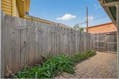 431 Westmoreland Street, Houston, TX 77006 - Photo 15