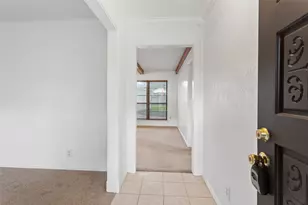 707 Briargrove Dr, Alvin, TX 77511 - Photo 3